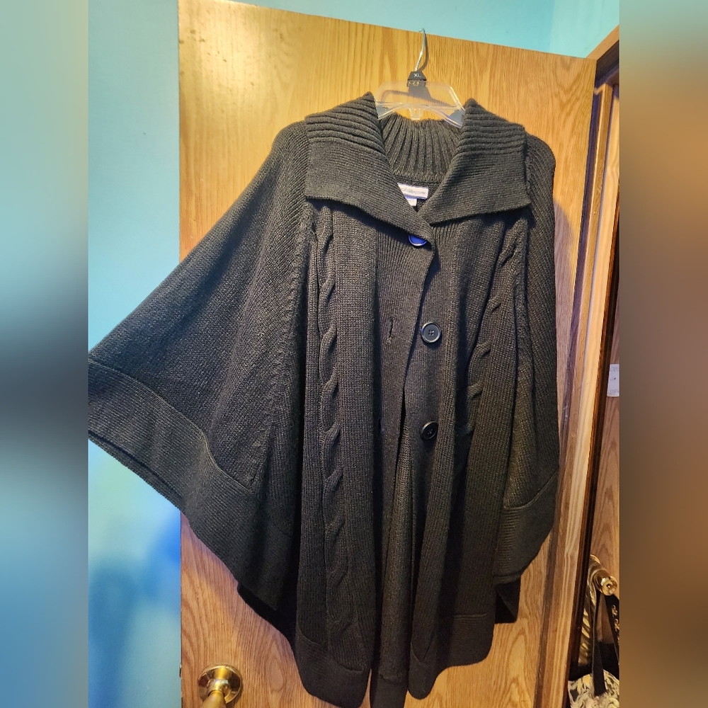 Croft and Barrow cardigan - Picture 2 of 5